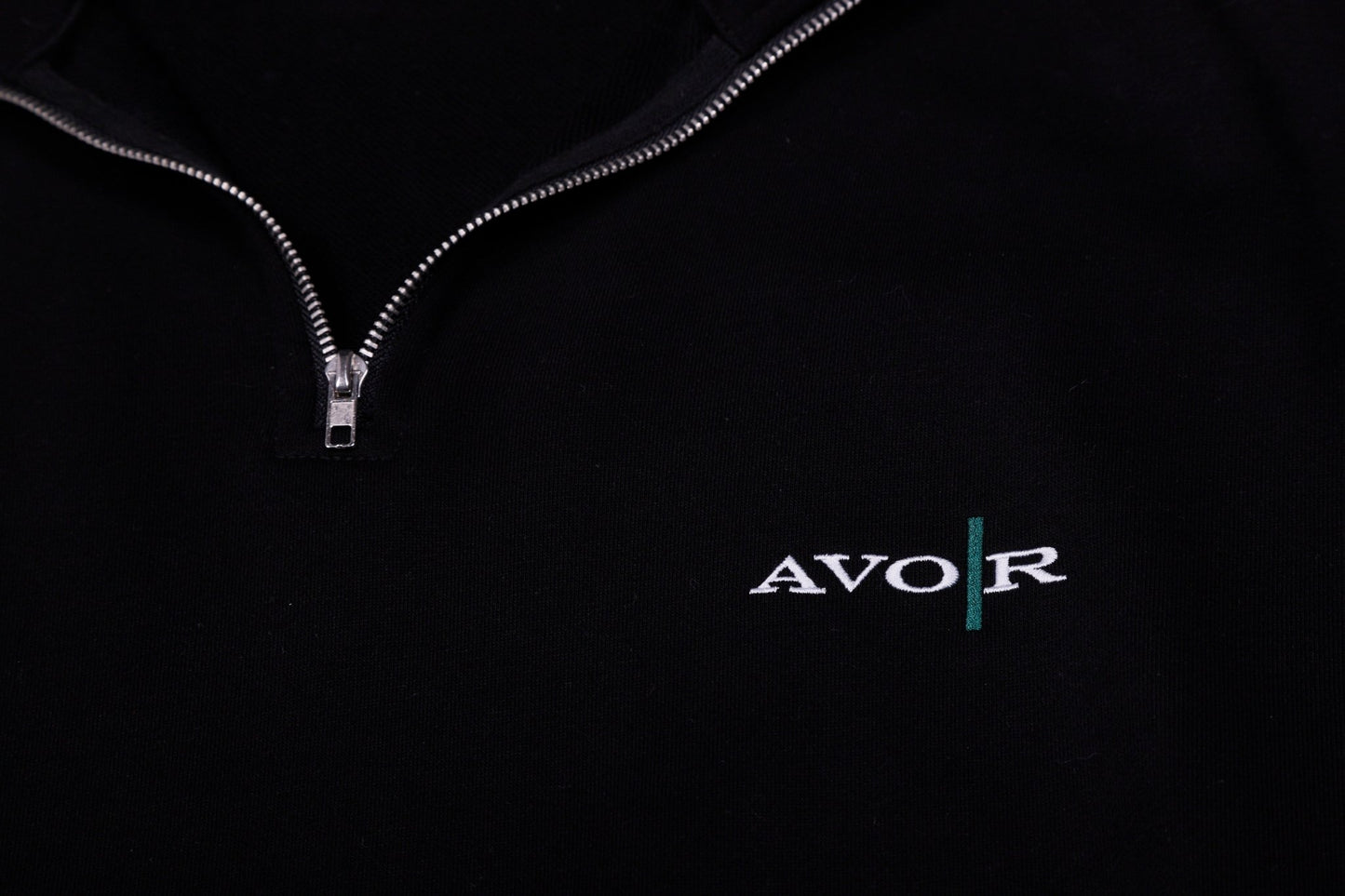 Black Quarter Zip - Avoir L'espoir